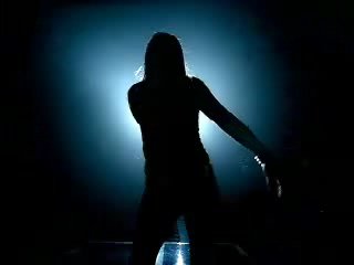 Immagini dal video: "Fly"
Parole chiave: fly video