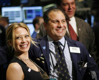 New York Stock Exchange, Blessings in a Backpack
Parole chiave: New York Stock Exchange Blessings Backpack
