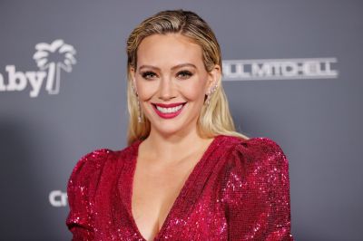 Hilary Duff Red Carpet al Gala Baby2Baby
