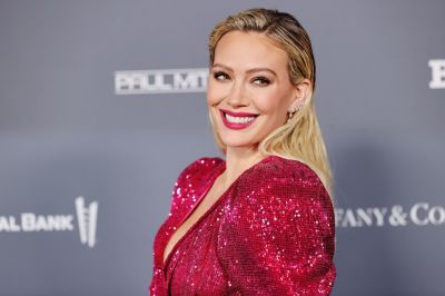 Hilary Duff Red Carpet al Gala Baby2Baby
