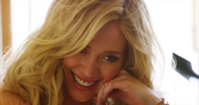 Backstage Glamour Magazine Hilary Duff
Parole chiave: mexico