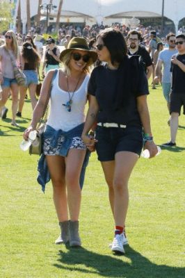 Hilary Duff al Coachella Music Festival 12 aprile 2014 con Mike, Alanna e amici

