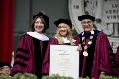 hilary-duff-Discorso-Northeastern-University-5.jpg