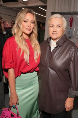 Hilary Duff - Milano Fashion Week
Parole chiave: milano italia moda fendi fashion