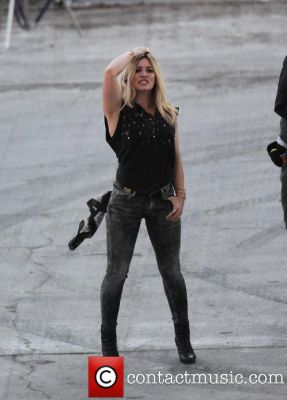 Sul set del video All About You
Parole chiave: videoclip