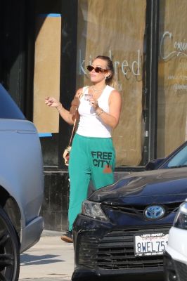 Hilary con la famiglia
Parole chiave: gelato famiglia