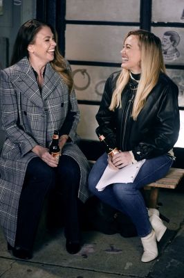 Hilary Duff e Sutton Foster
Parole chiave: new york