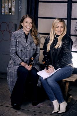 Hilary Duff e Sutton Foster
Parole chiave: nyc