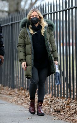 Hilary sul set di Younger
Parole chiave: New York