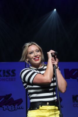 Kiss Concert 2015, Hilary Duff Live
Parole chiave: sparks