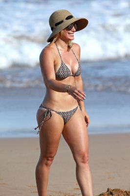 Hilary Duff sexy in bikini al mare alle Hawaii
Parole chiave: spiaggia