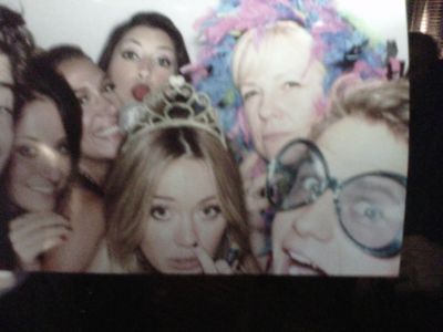 Compleanno 2012 Hilary con amici, 25 anni
Parole chiave: festa amici twitter