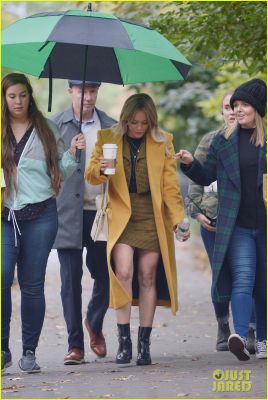 Hilary Duff sul set di Lizzie McGuire
Parole chiave: lizzie