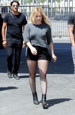 Sul set di All About You (4/9/2014)
Hilary Duff sul set del video musicale di "All About You"
