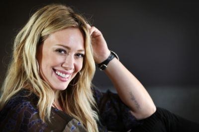 Servizio fotografico di Toby Zerna (9/9/14)
Hilary Duff posa per il fotografo Toby Zerna all'Intercontinental Hotel di Sydney, Australia
