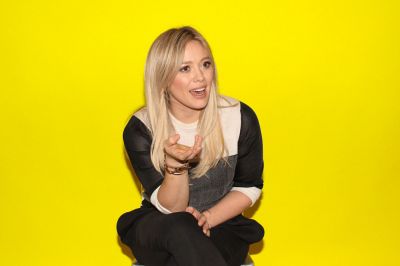 Hilary Duff durante l'intervista per BuzzFeed
