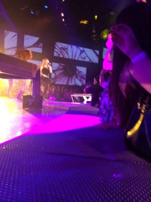 Hilary Duff a X Factor Australia (8/9/14)
Hilary Duff si esibisce con il suo singolo "All About You" a X Factor Australia
