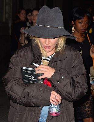 Hilary Duff sul set di Younger
