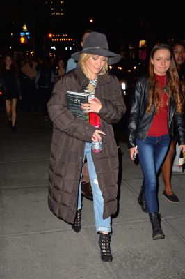 Hilary Duff sul set di Younger
