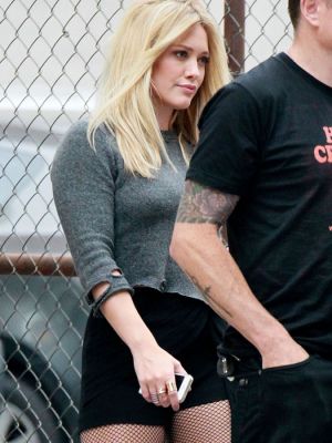 Sul set di All About You (4/9/2014)
Hilary Duff sul set del video musicale di "All About You"
