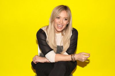 Hilary Duff durante l'intervista per BuzzFeed

