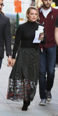 Hilary Duff sul set di Younger
