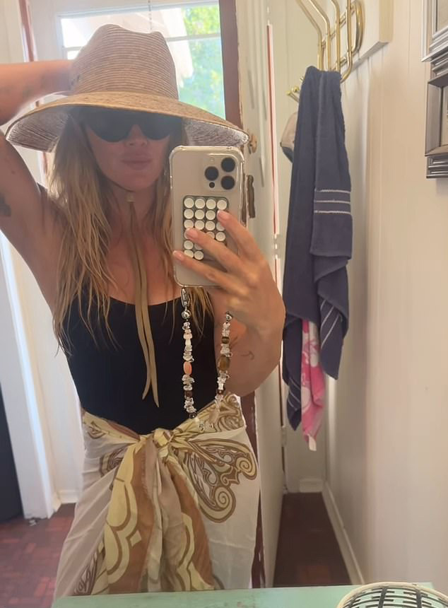 hilary duff in costume al lago estate 2025 canada